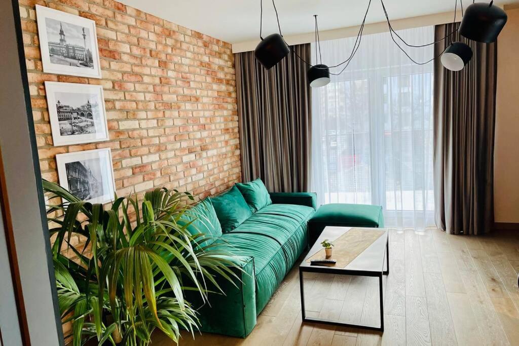 Loftowy Apartament Bohema Old Praga-North Βαρσοβία Εξωτερικό φωτογραφία